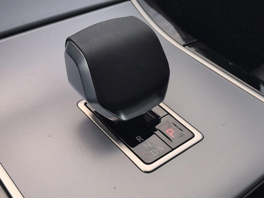 Thumbnail: 2025 Land Rover Range Rover Evoque - 37