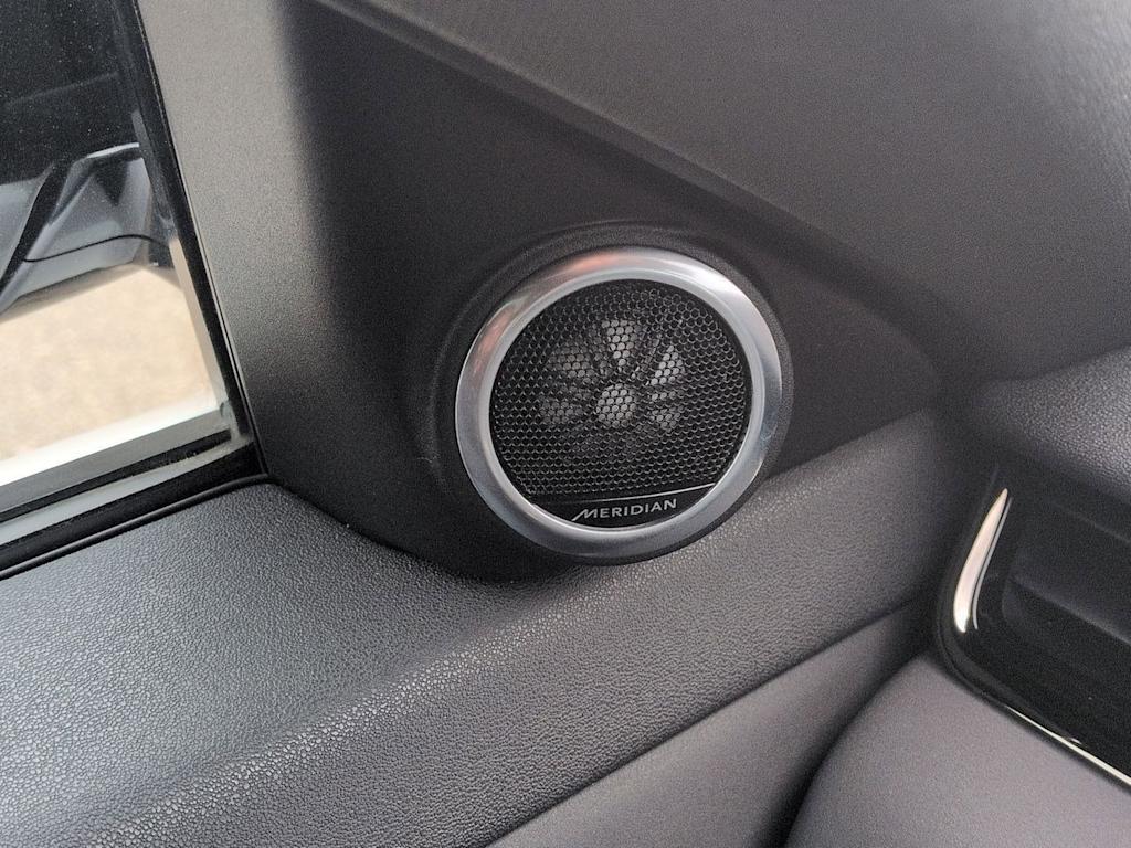 Thumbnail: 2025 Land Rover Range Rover Evoque - 35