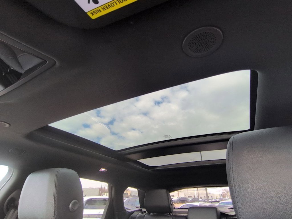 Thumbnail: 2025 Land Rover Range Rover Evoque - 27