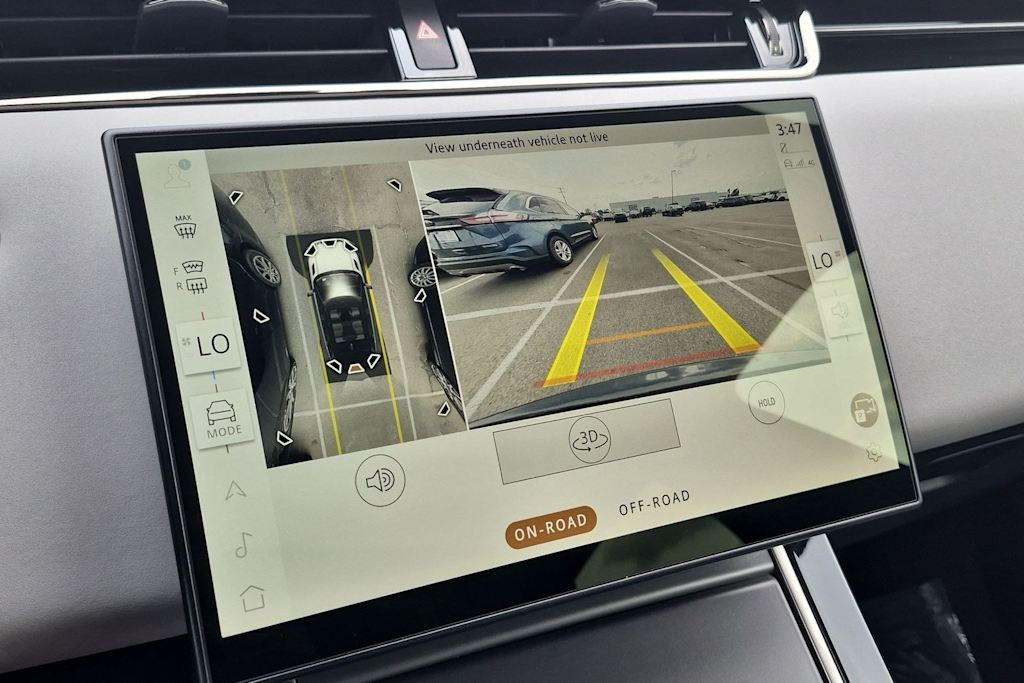 Thumbnail: 2026 Land Rover Range Rover Evoque - 34