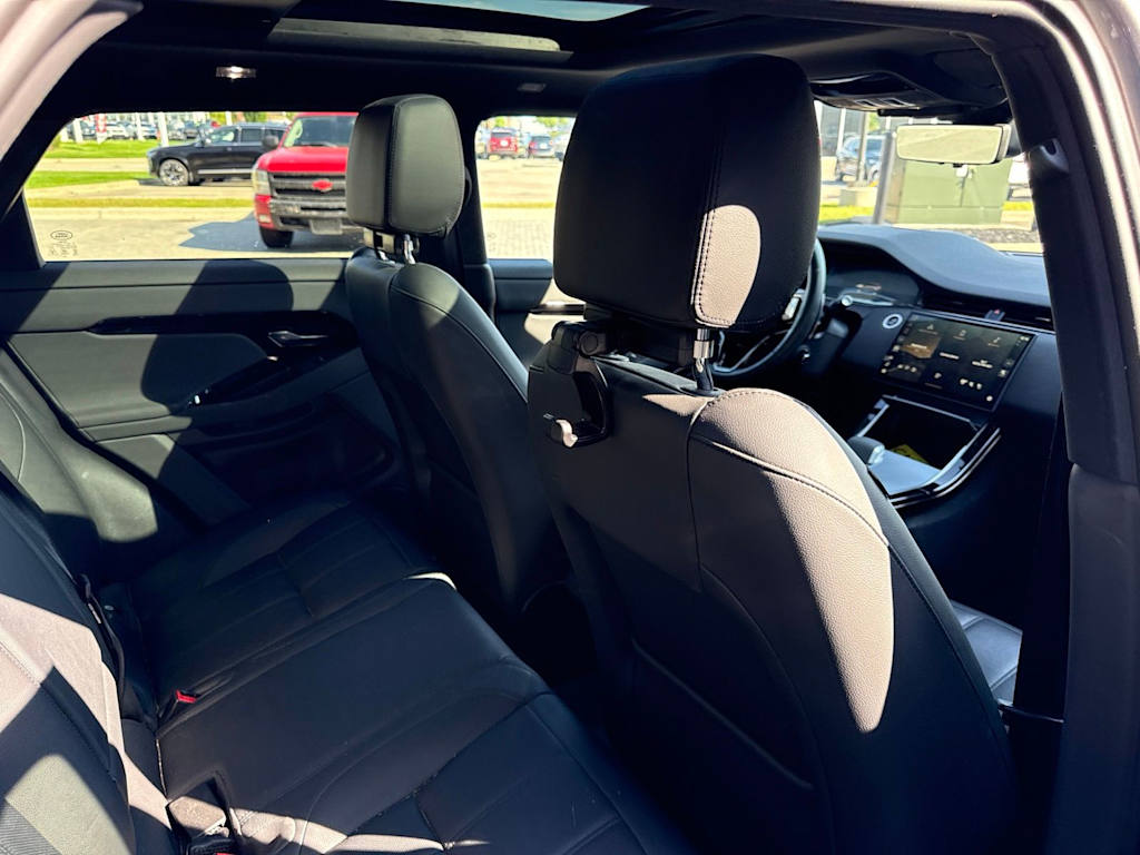 Thumbnail: 2024 Land Rover Range Rover Evoque - 13