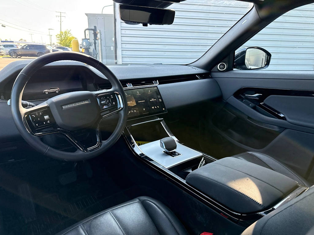 Thumbnail: 2024 Land Rover Range Rover Evoque - 2