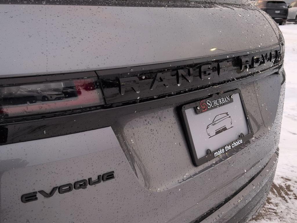 Thumbnail: 2026 Land Rover Range Rover Evoque - 24