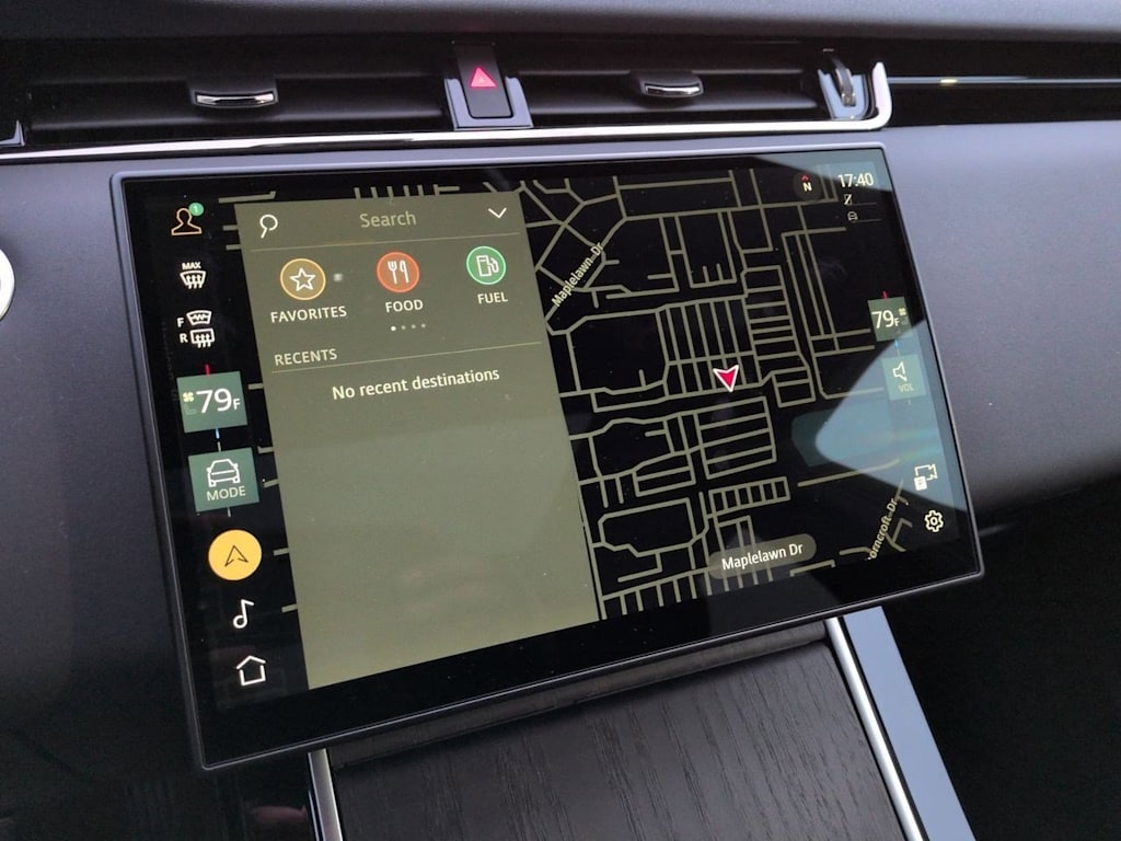 Thumbnail: 2026 Land Rover Range Rover Evoque - 19