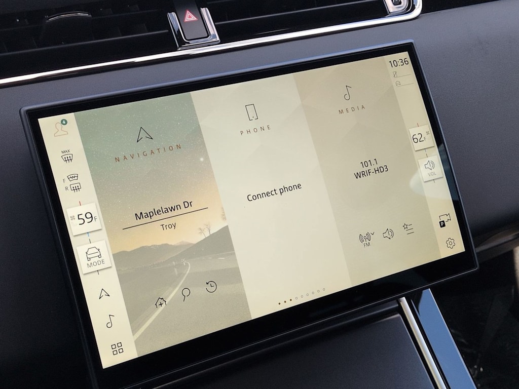 Thumbnail: 2026 Land Rover Range Rover Evoque - 14