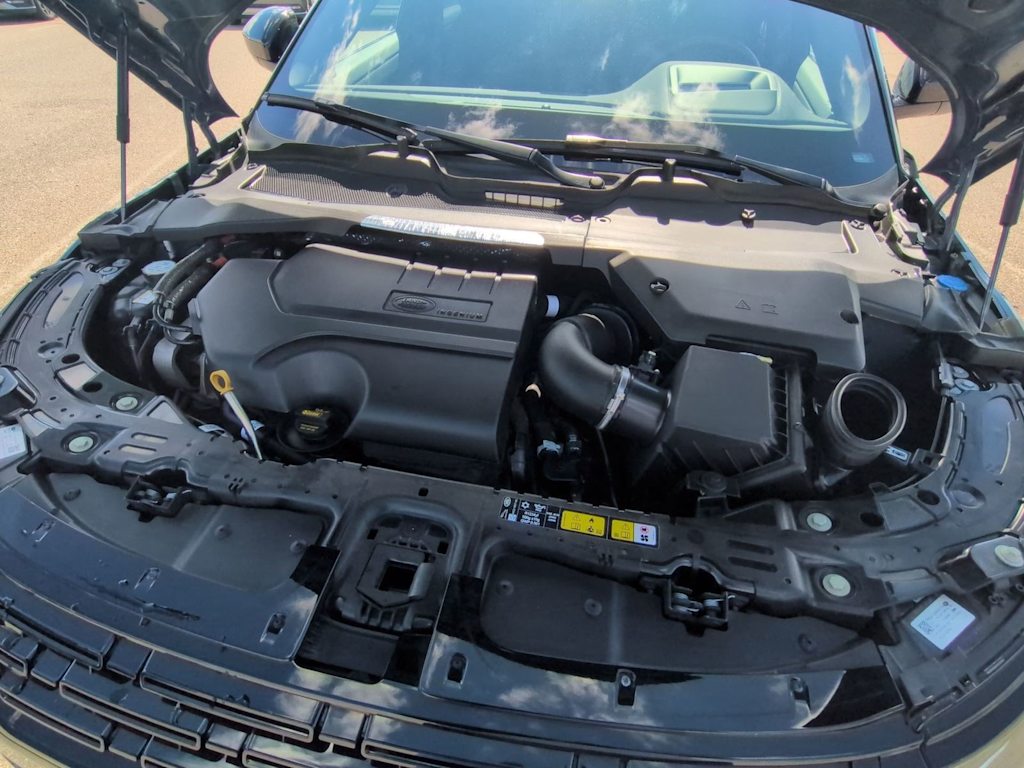Thumbnail: 2026 Land Rover Range Rover Evoque - 8