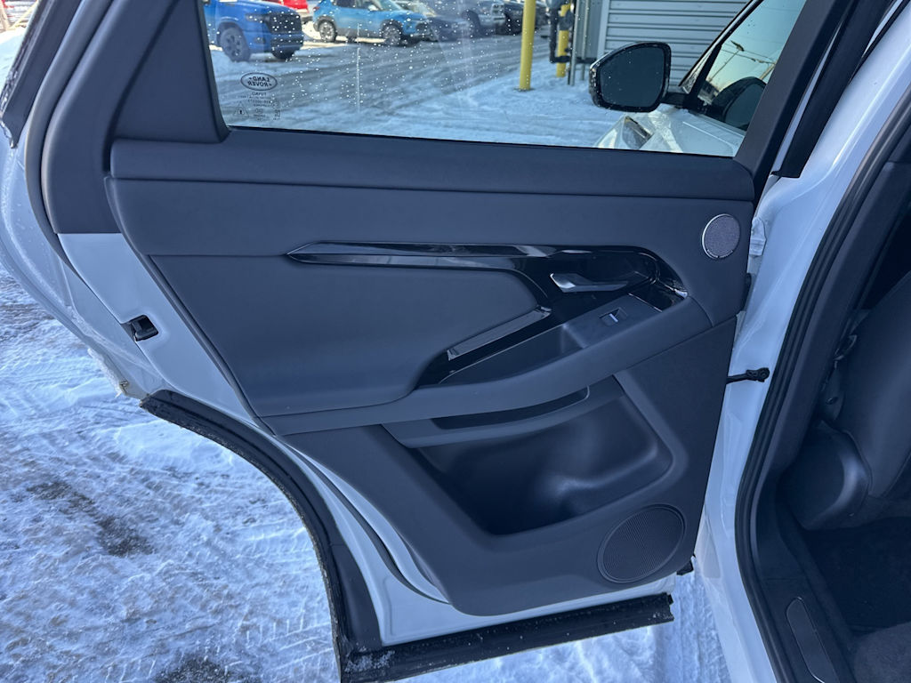 Thumbnail: 2025 Land Rover Range Rover Evoque - 22