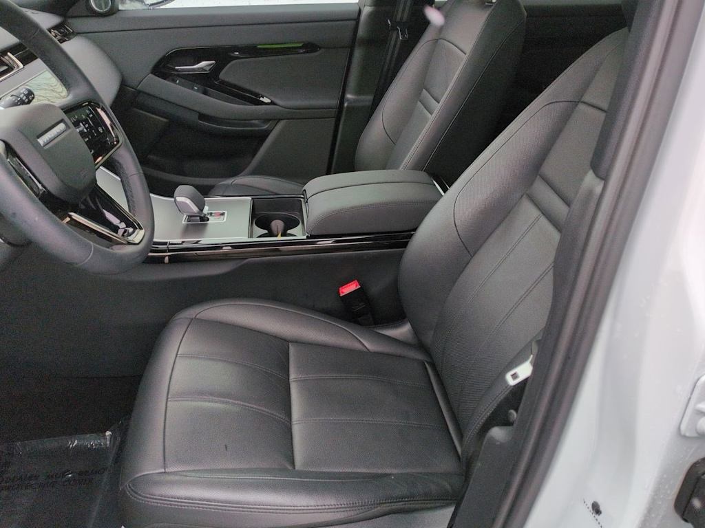 Thumbnail: 2025 Land Rover Range Rover Evoque - 10