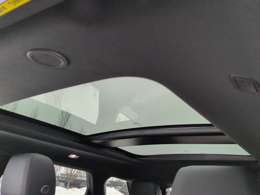 Thumbnail: 2025 Land Rover Range Rover Evoque - 27