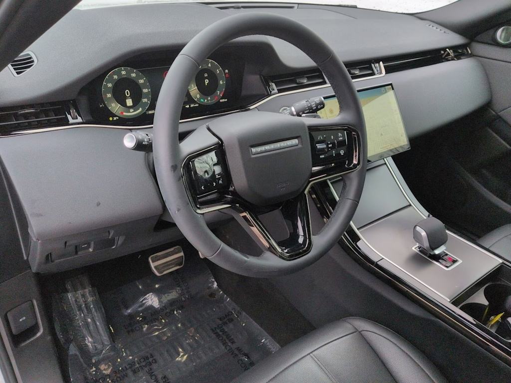 Thumbnail: 2025 Land Rover Range Rover Evoque - 2