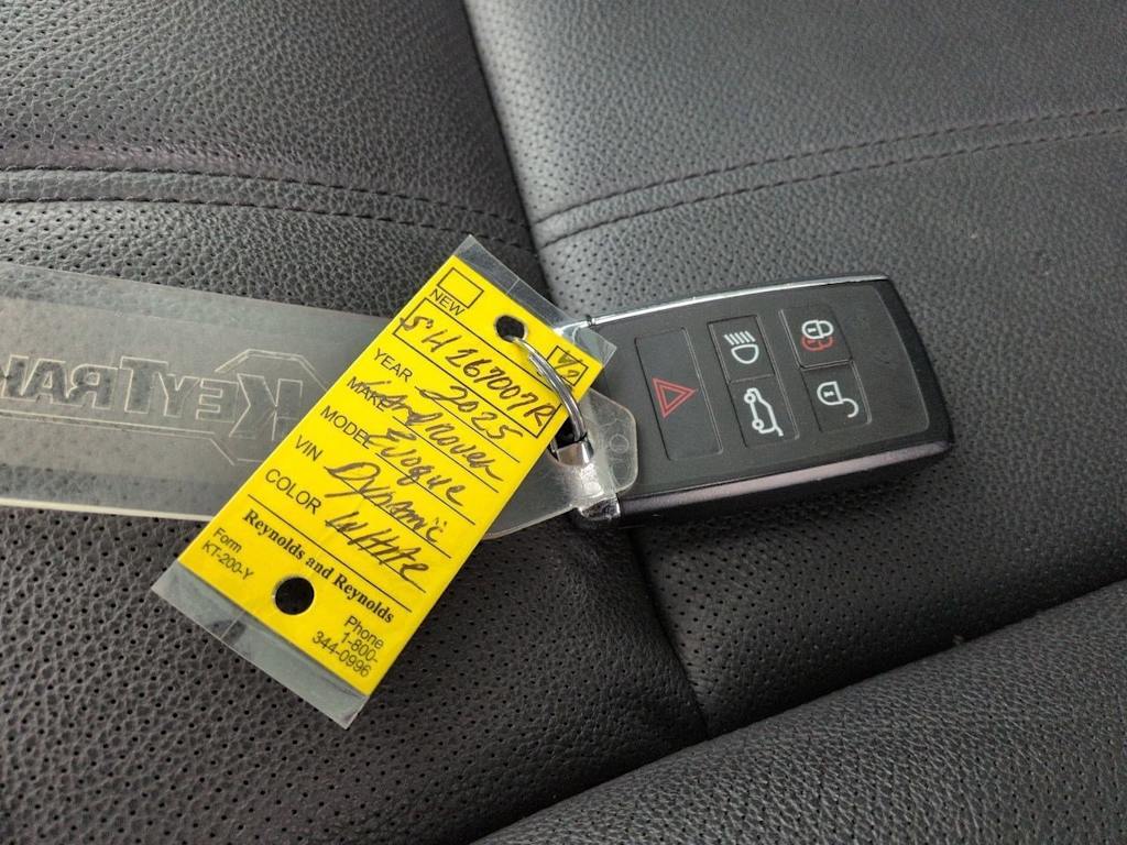 Thumbnail: 2025 Land Rover Range Rover Evoque - 38