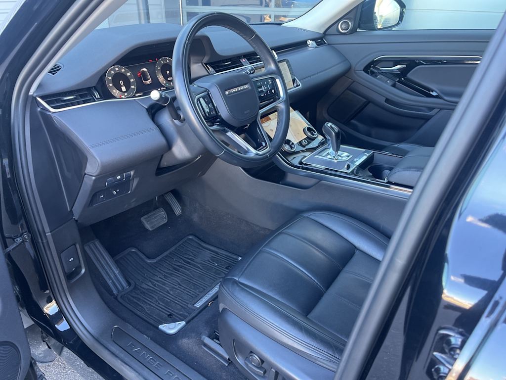 Thumbnail: 2023 Land Rover Range Rover Evoque - 8