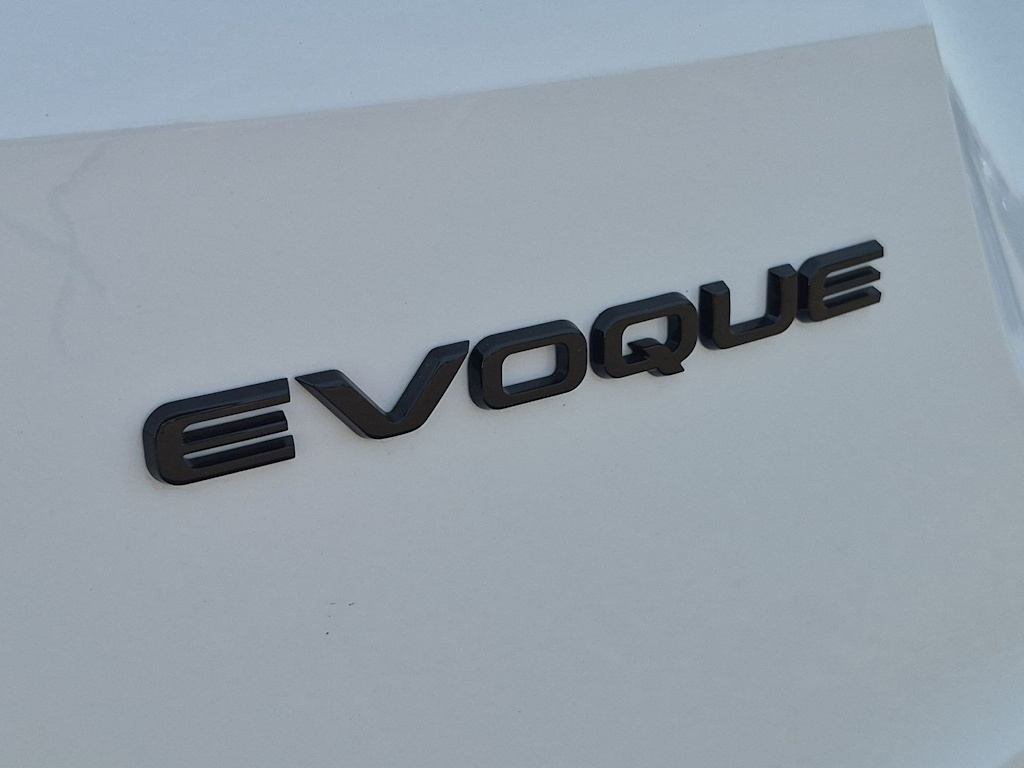 Thumbnail: 2026 Land Rover Range Rover Evoque - 15