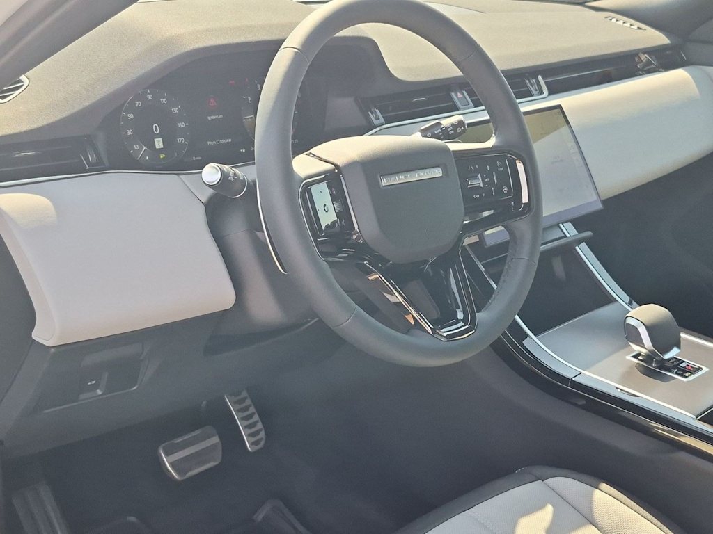 Thumbnail: 2026 Land Rover Range Rover Evoque - 2
