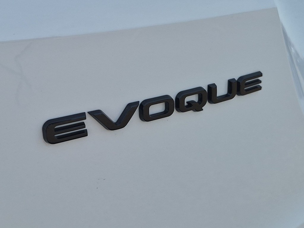 Thumbnail: 2026 Land Rover Range Rover Evoque - 3