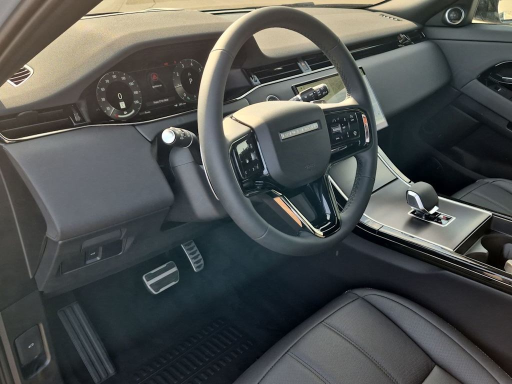 Thumbnail: 2026 Land Rover Range Rover Evoque - 2