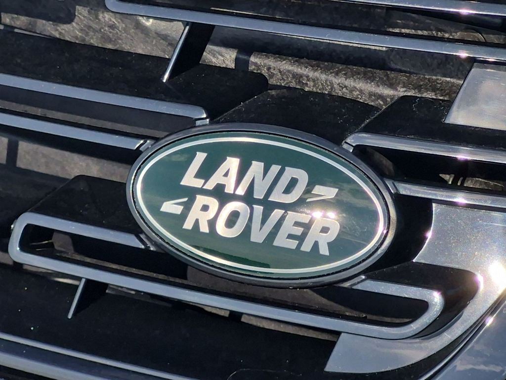 Thumbnail: 2026 Land Rover Range Rover Evoque - 7