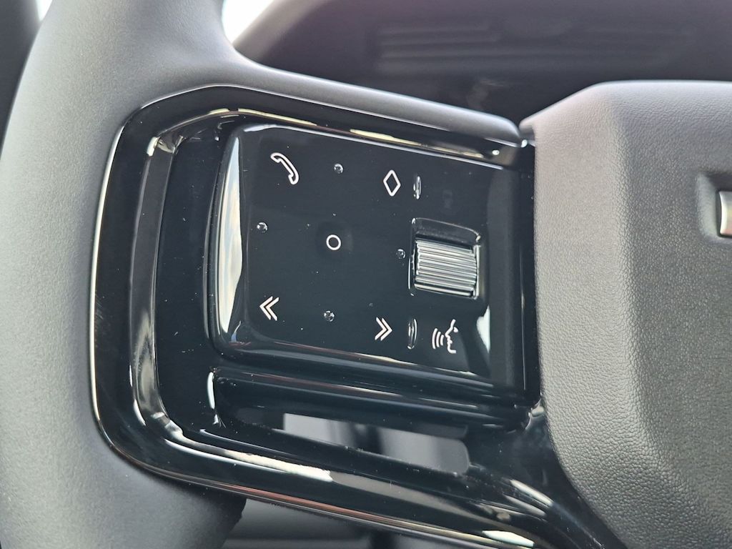 Thumbnail: 2026 Land Rover Range Rover Evoque - 29