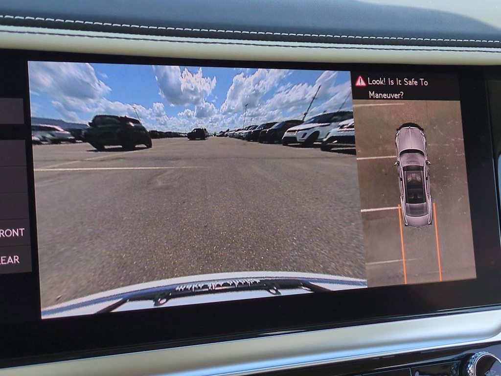 Thumbnail: 2022 Bentley Flying Spur - 33