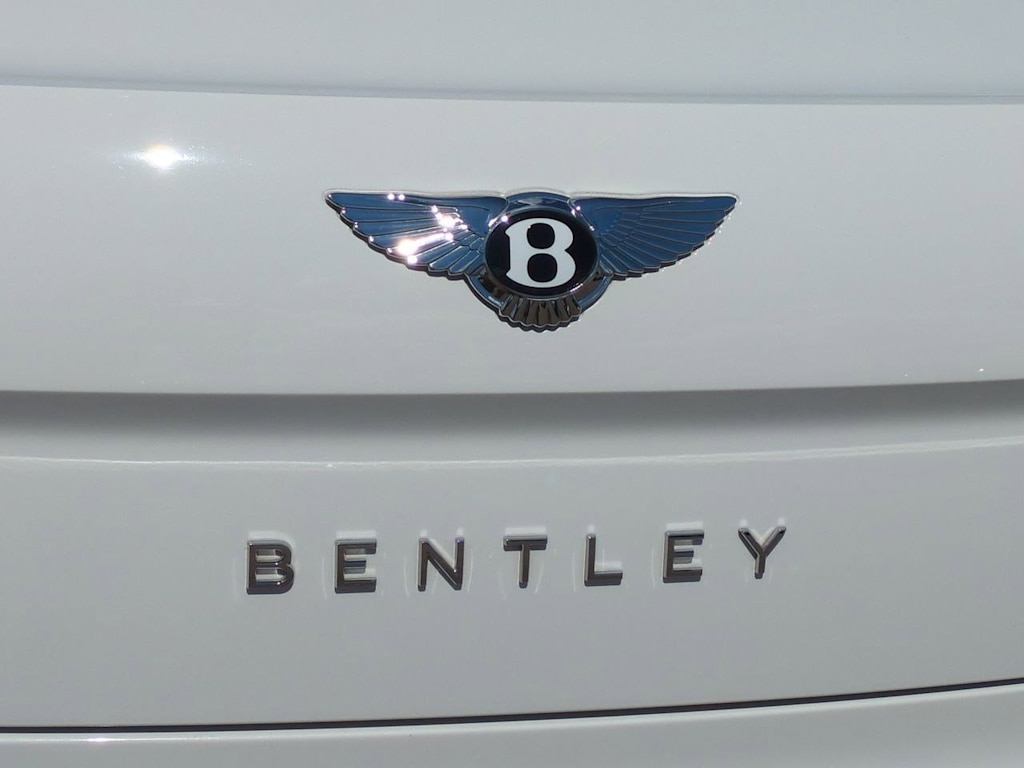 Thumbnail: 2022 Bentley Flying Spur - 7