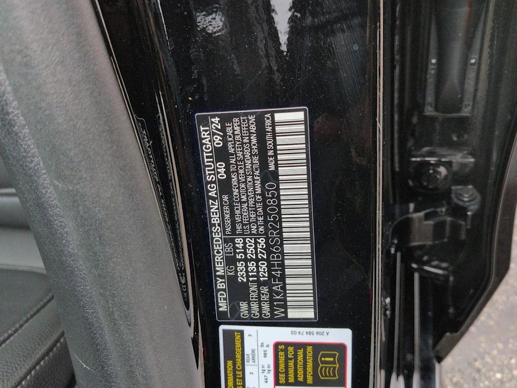 Thumbnail: 2025 Mercedes-Benz C-Class - 37