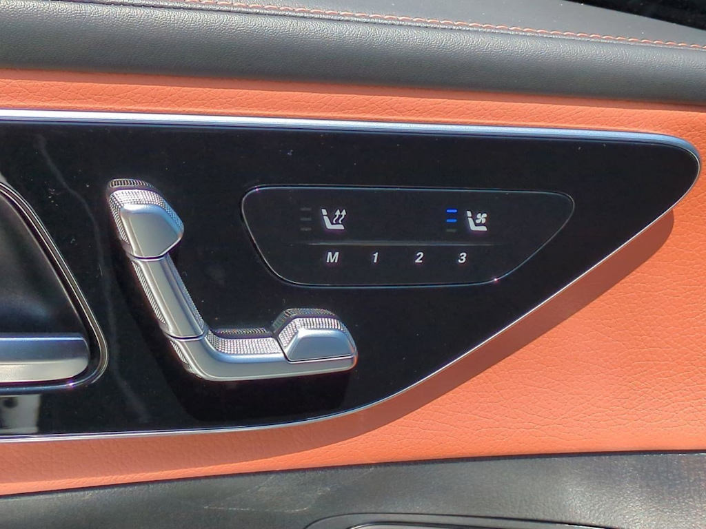 2024 Mercedes-Benz GLC 300 24