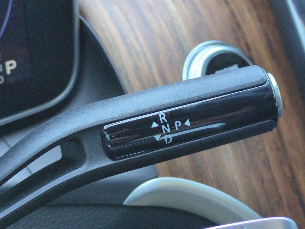2024 Mercedes-Benz GLC 300 35