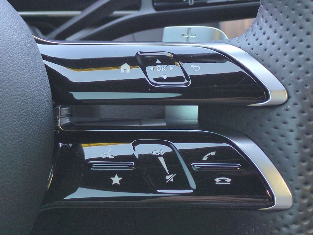 2024 Mercedes-Benz GLC 300 30