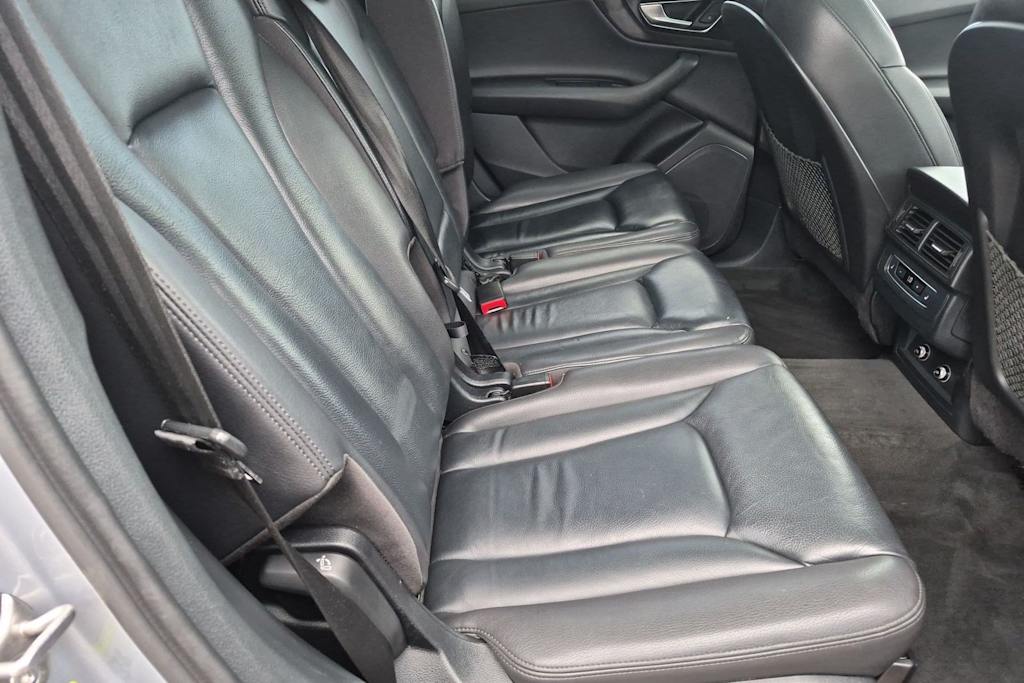 Thumbnail: 2019 Audi Q7 - 26