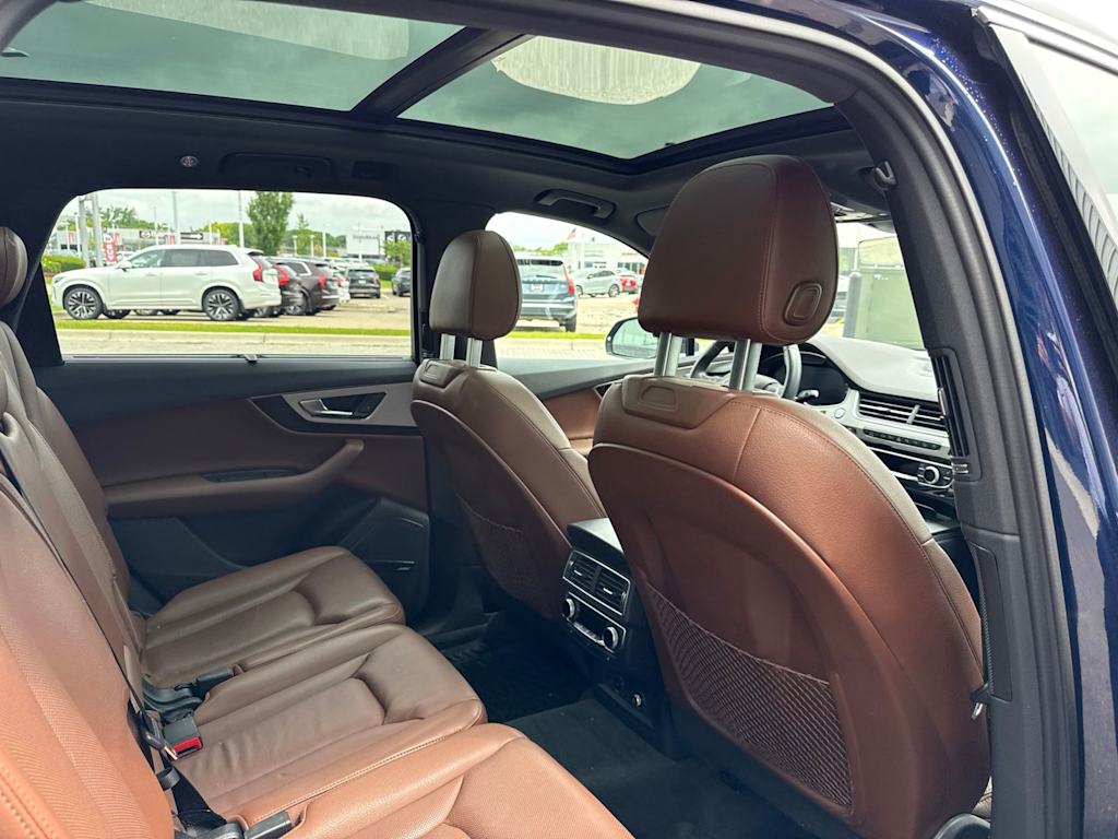 Thumbnail: 2019 Audi Q7 - 13