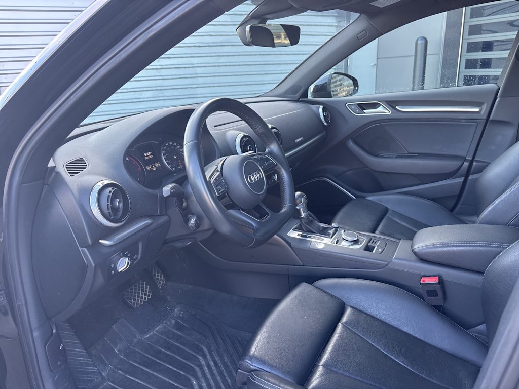 Thumbnail: 2020 Audi A3 - 9