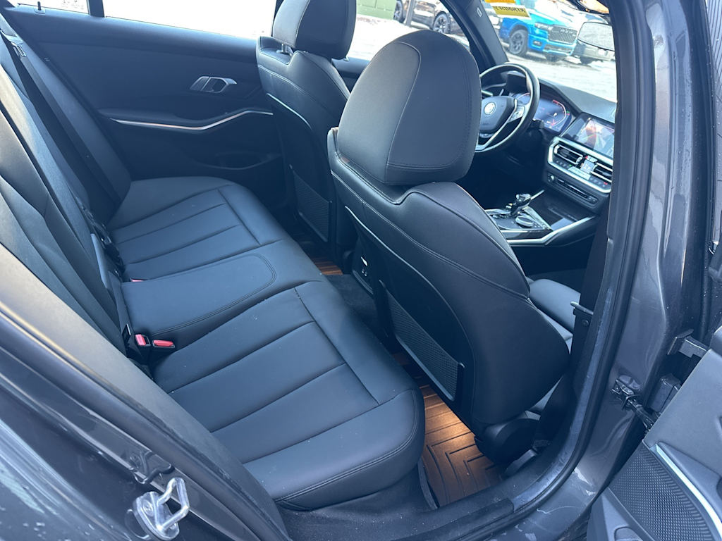 Thumbnail: 2019 BMW 3 Series - 8