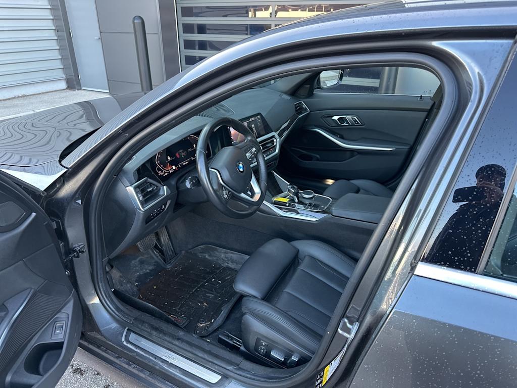 Thumbnail: 2019 BMW 3 Series - 23