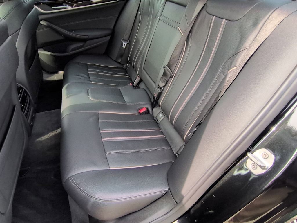 Thumbnail: 2019 BMW 5 Series - 27