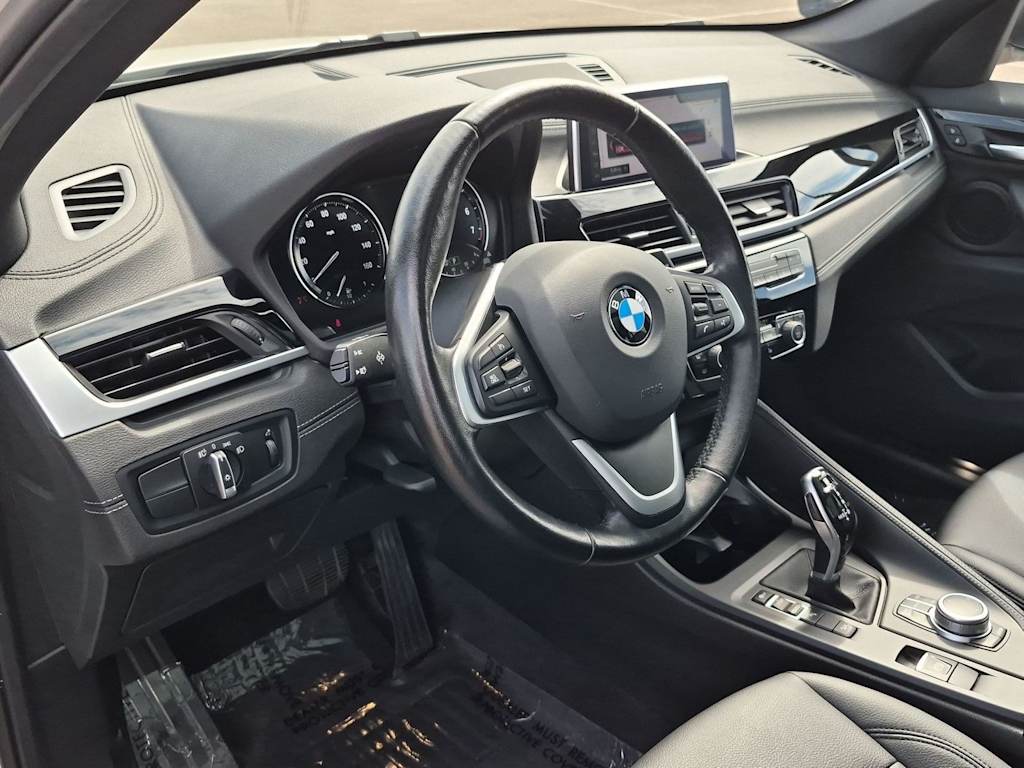 Thumbnail: 2021 BMW X1 - 2