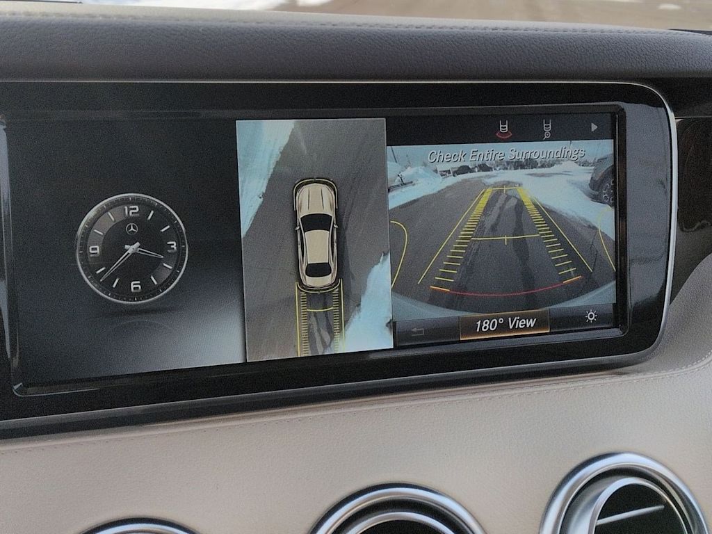 Thumbnail: 2016 Mercedes-Benz S-Class - 32