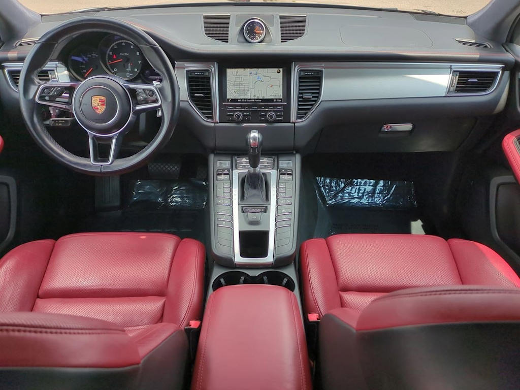 Thumbnail: 2015 Porsche Macan - 9