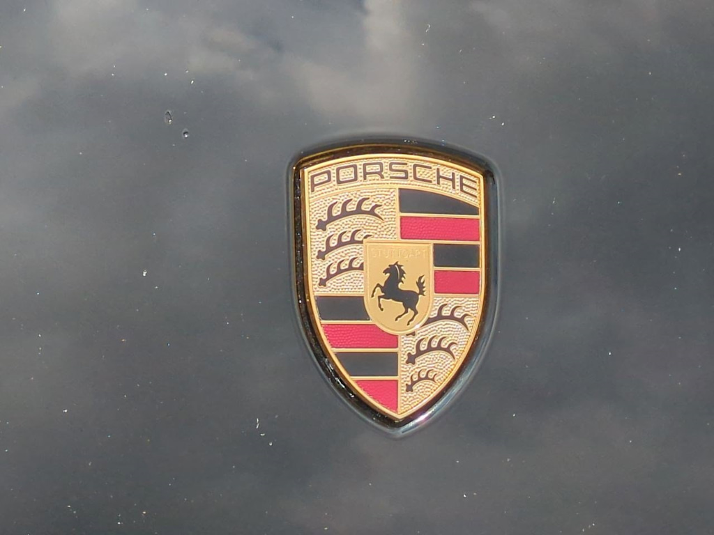 Thumbnail: 2015 Porsche Macan - 7
