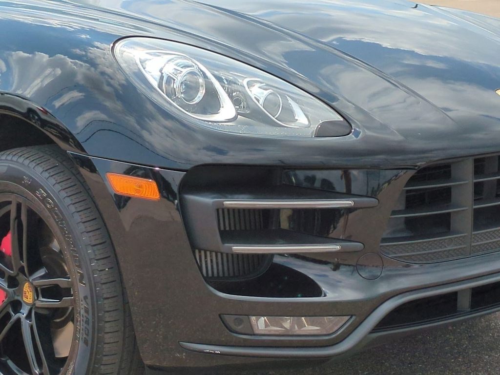 Thumbnail: 2015 Porsche Macan - 23