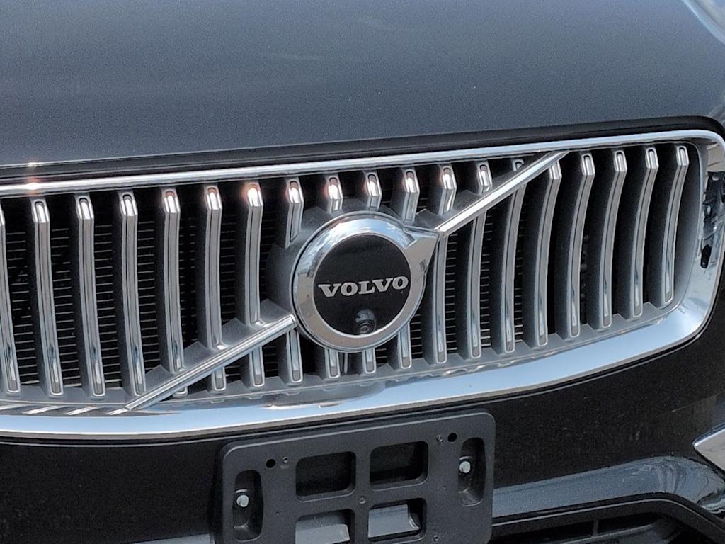 Thumbnail: 2023 Volvo XC90 - 20