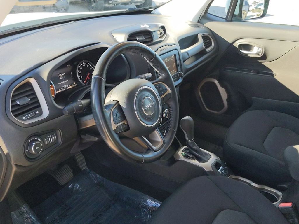 2017 Jeep Renegade Latitude 2