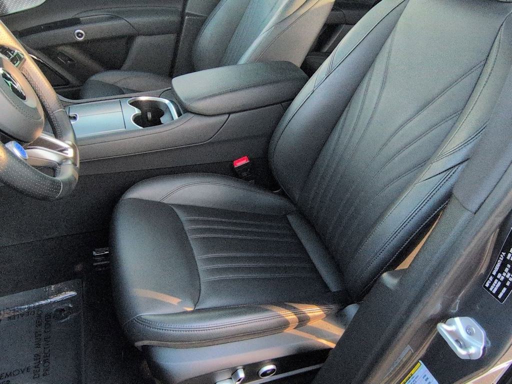 Thumbnail: 2024 Maserati Grecale - 11