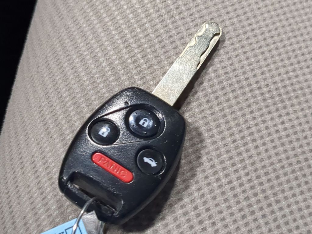 Thumbnail: 2012 Honda Civic - 17