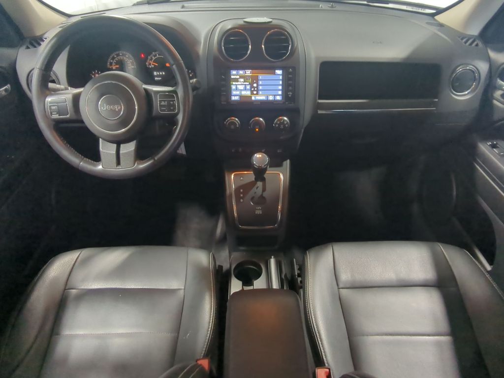 Thumbnail: 2017 Jeep Patriot - 9