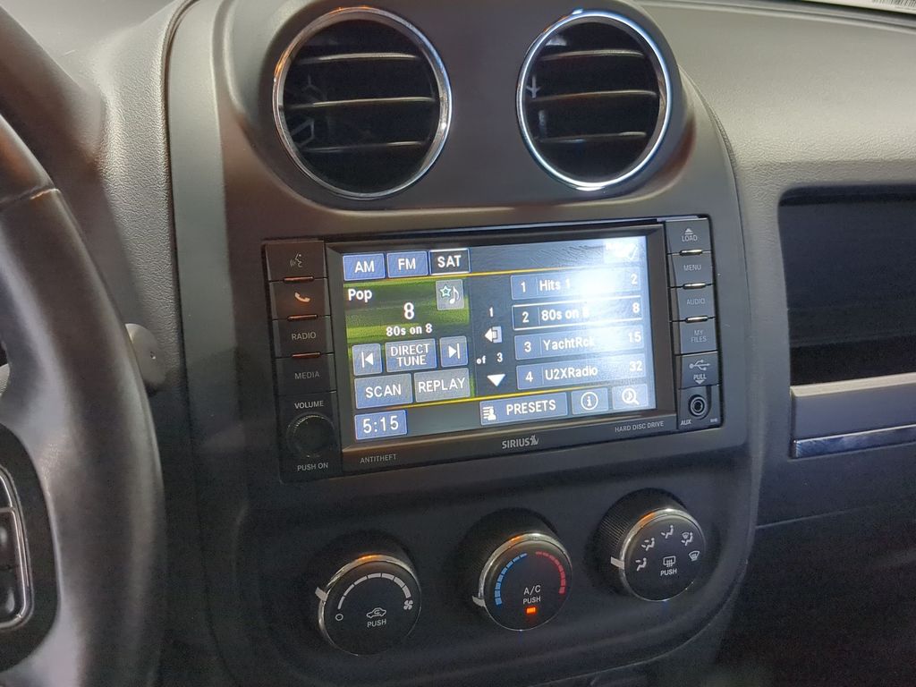 Thumbnail: 2017 Jeep Patriot - 14