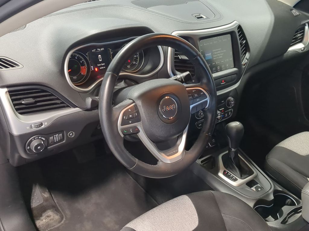 Thumbnail: 2014 Jeep Cherokee - 2