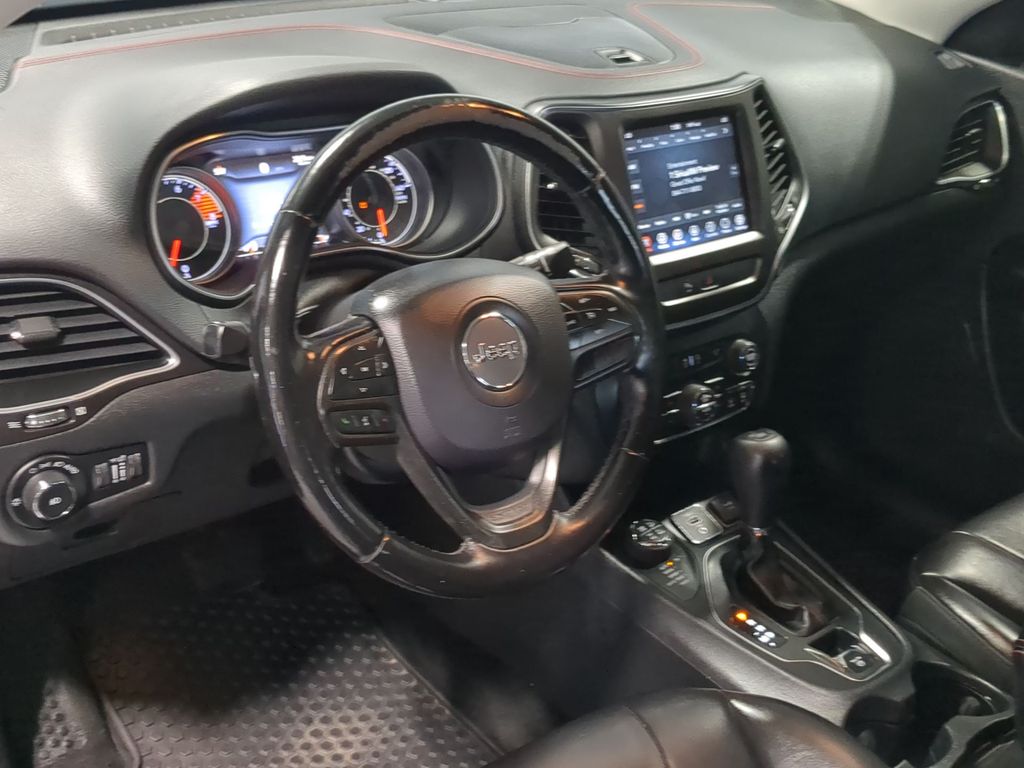 Thumbnail: 2020 Jeep Cherokee - 2