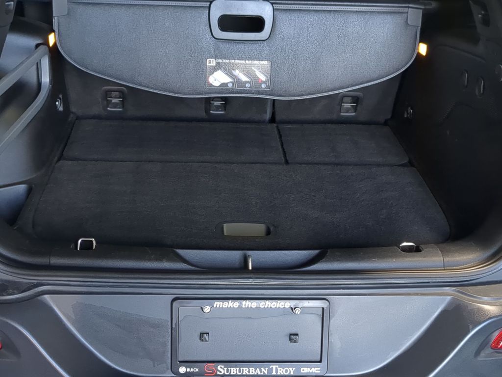 Thumbnail: 2016 Jeep Cherokee - 17