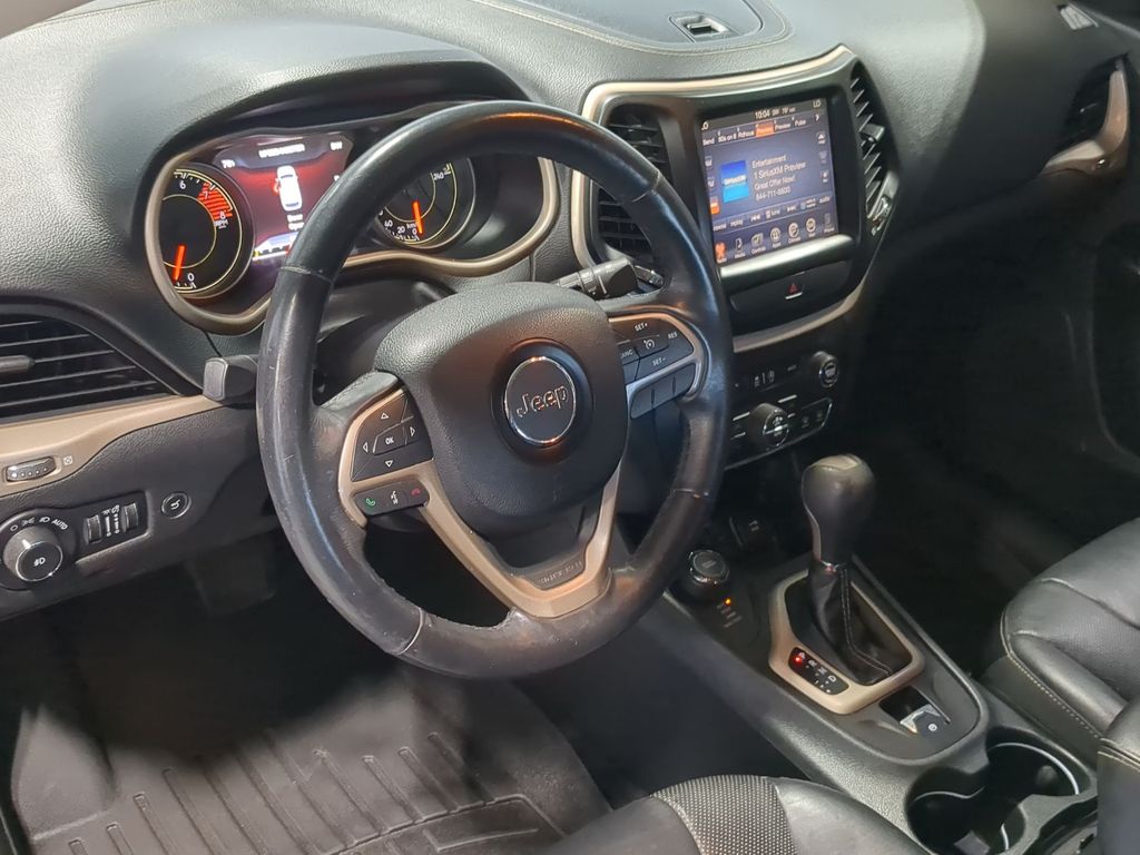 Thumbnail: 2016 Jeep Cherokee - 2