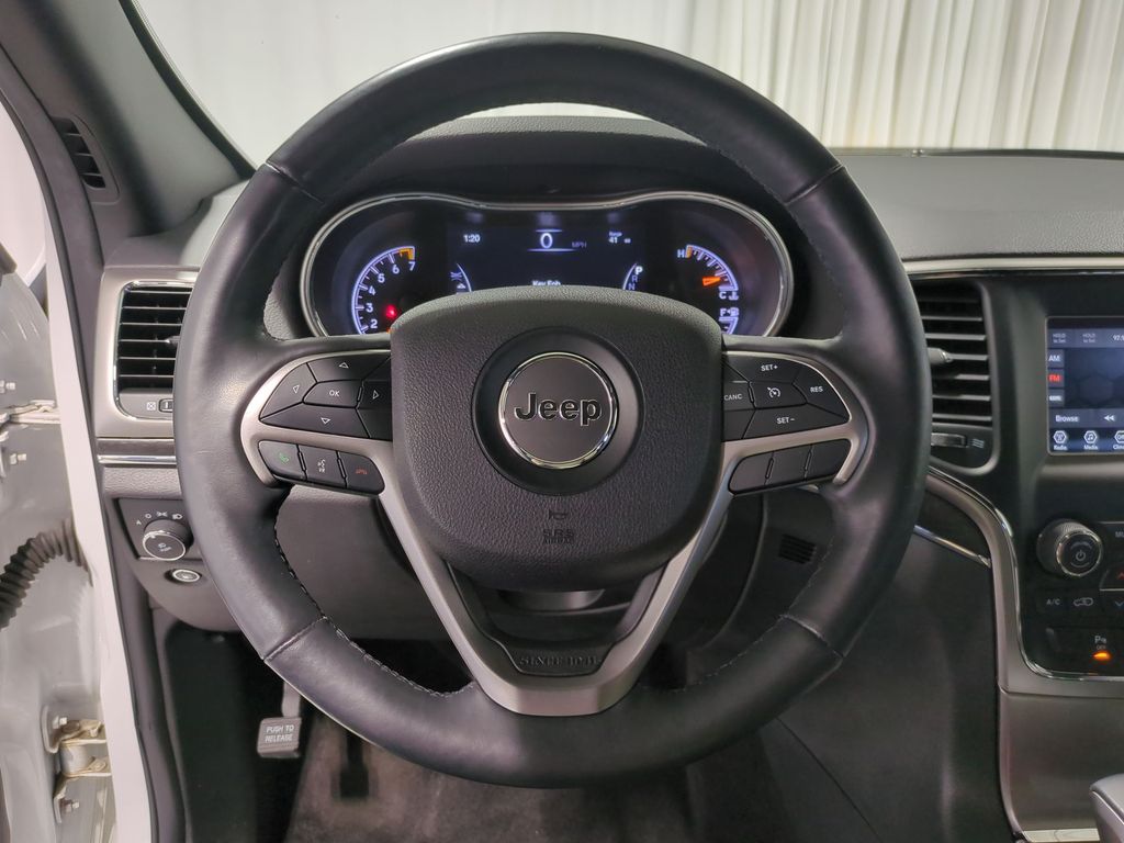 Thumbnail: 2018 Jeep Grand Cherokee - 13